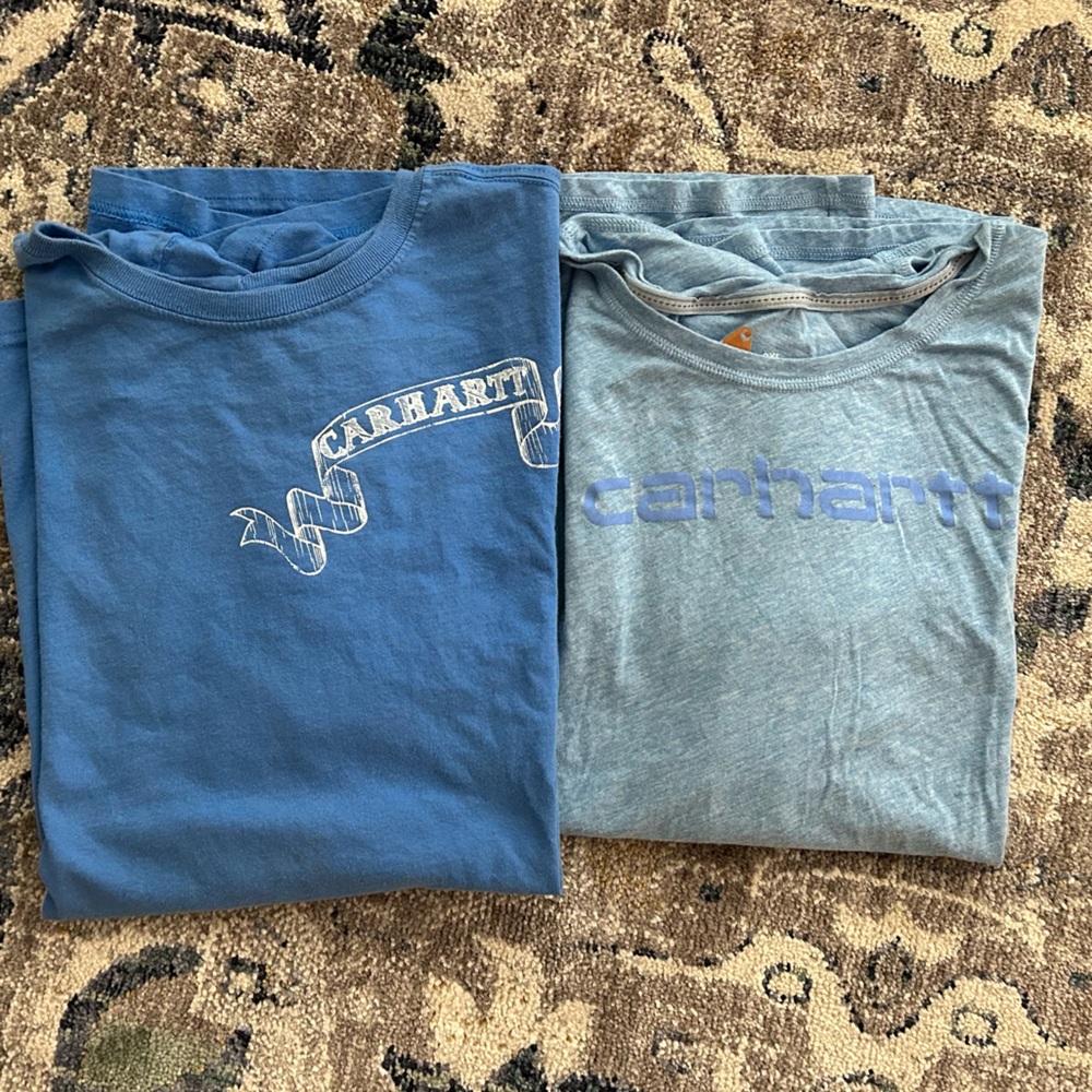2 Women’s Carhartt 2XL shirts
